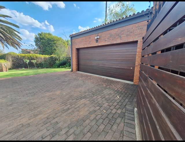 4 BEDROOM HOUSE FOR SALE IN VANDERBIJLPARK SE 3